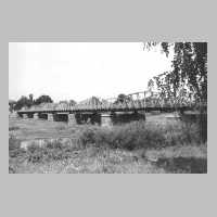 111-1003 Blick auf die lange Bruecke 1992.jpg